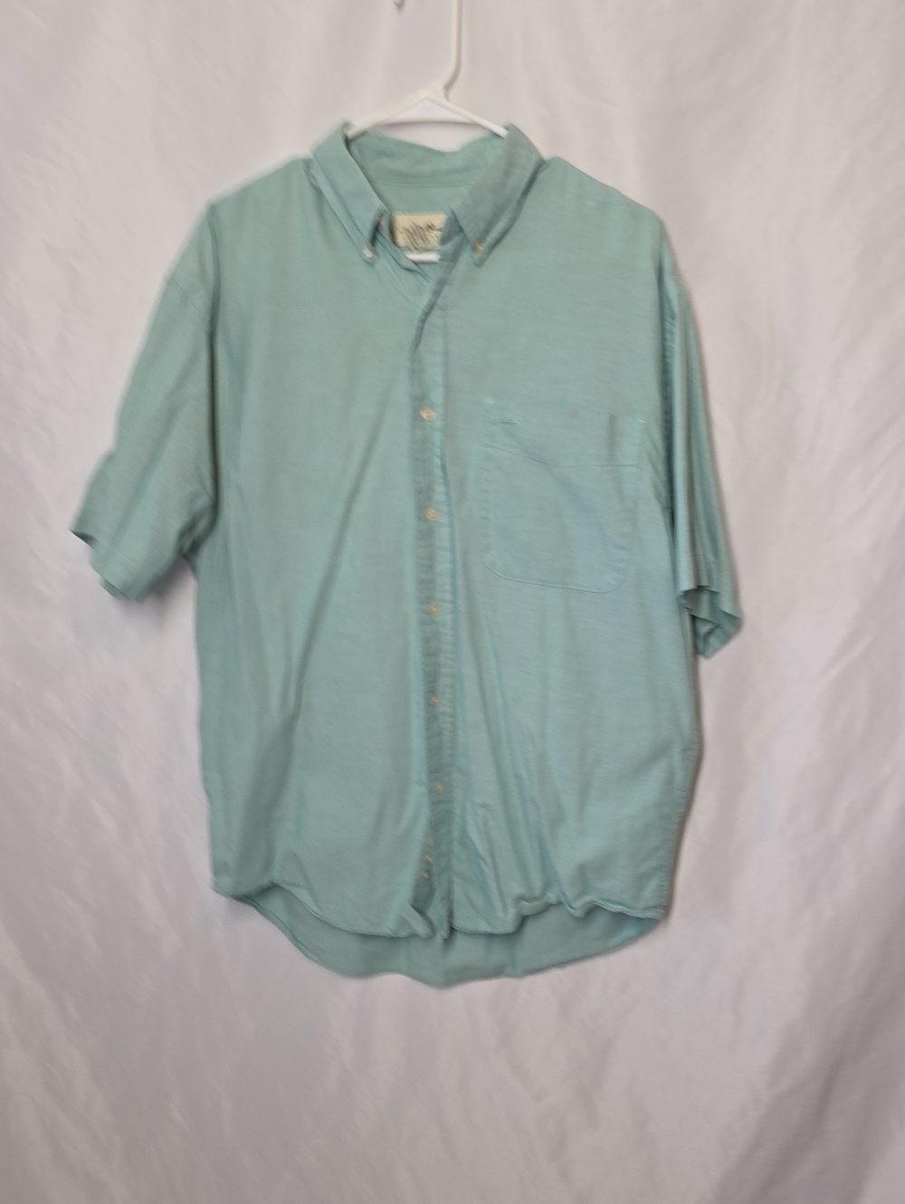Eddie Bauer Light Teal Short-Sleeve Button-Down Shirt